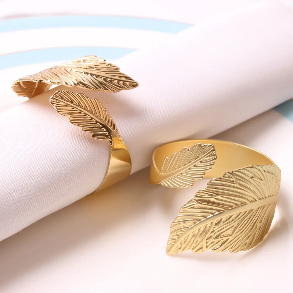 4PCS Metal Napkin Rings,Simple Ring Models Napkin Buckle, Wedding Napkin Holder,for Dining Room Family Dinner Table Decor