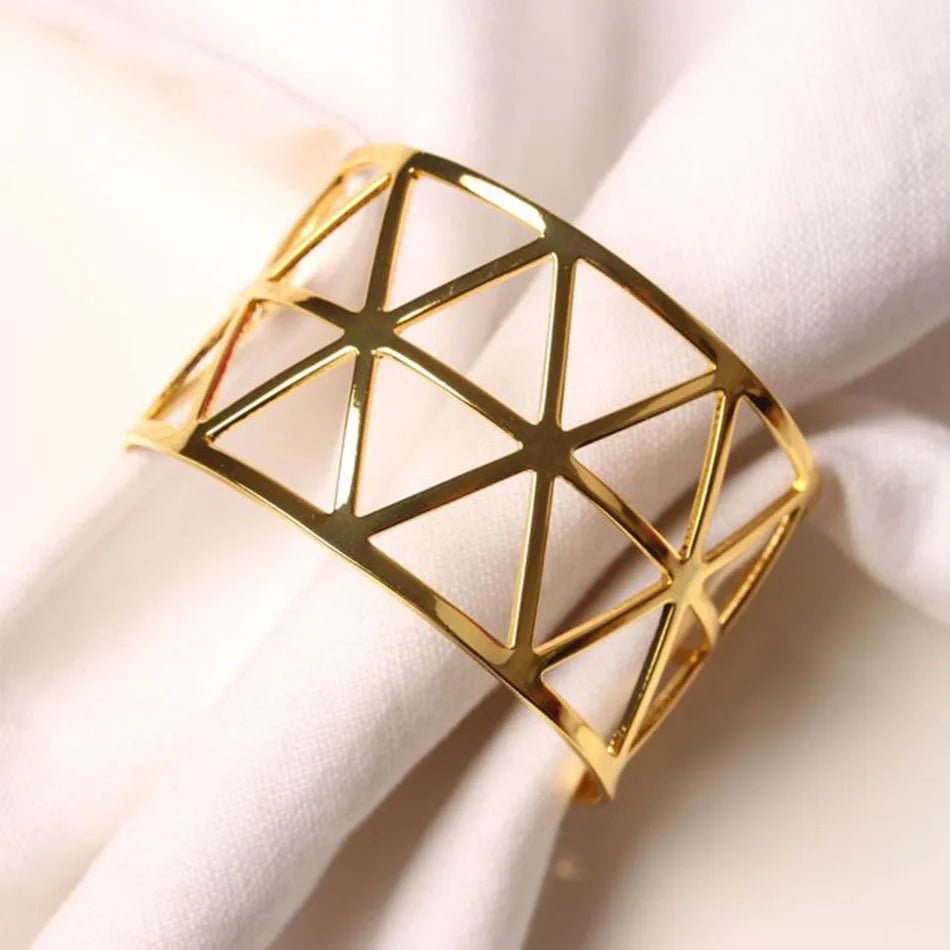 4PCS Metal Napkin Rings,Simple Ring Models Napkin Buckle, Wedding Napkin Holder,for Dining Room Family Dinner Table Decor