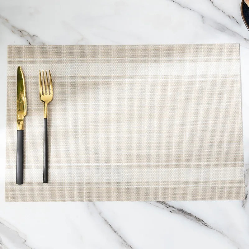 2/4/6PCS Placemats Dining Table Placemats Durable Washable Wipeable PVC Table Mats Pads for Hotel Banquet Party Home Decoration