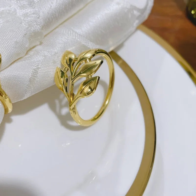 36PCS Vintage Style Leaf Napkin Ring Elegant Tricolor Leaf Napkin Buckle Birthday Wedding Party Banquet Table Decoration