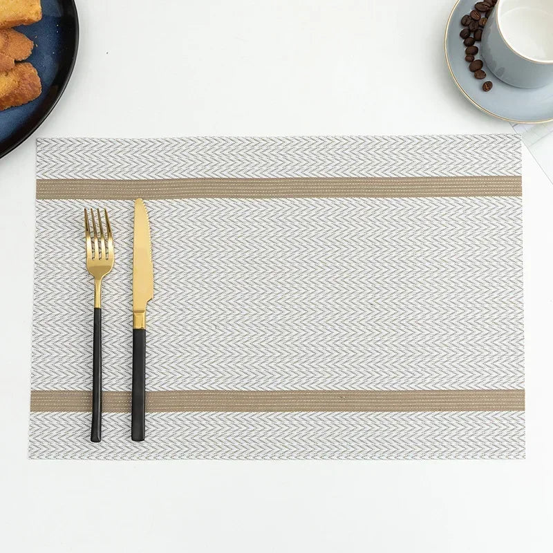 2/4/6PCS Placemats Dining Table Placemats Durable Washable Wipeable PVC Table Mats Pads for Hotel Banquet Party Home Decoration