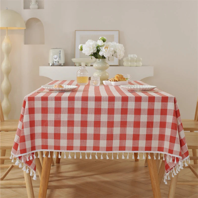 European Style Fresh Checkered Tablecloth For Kitchen, Wedding, And Holiday Dining Table Decoration