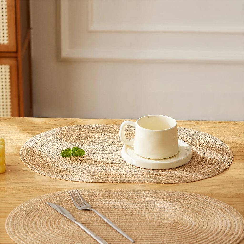 Placemats Set of 4,Heat resistant pad,Place Mat Washable Table Mats for Kitchen Dining Table Mixed Color Non-Slip Place mats