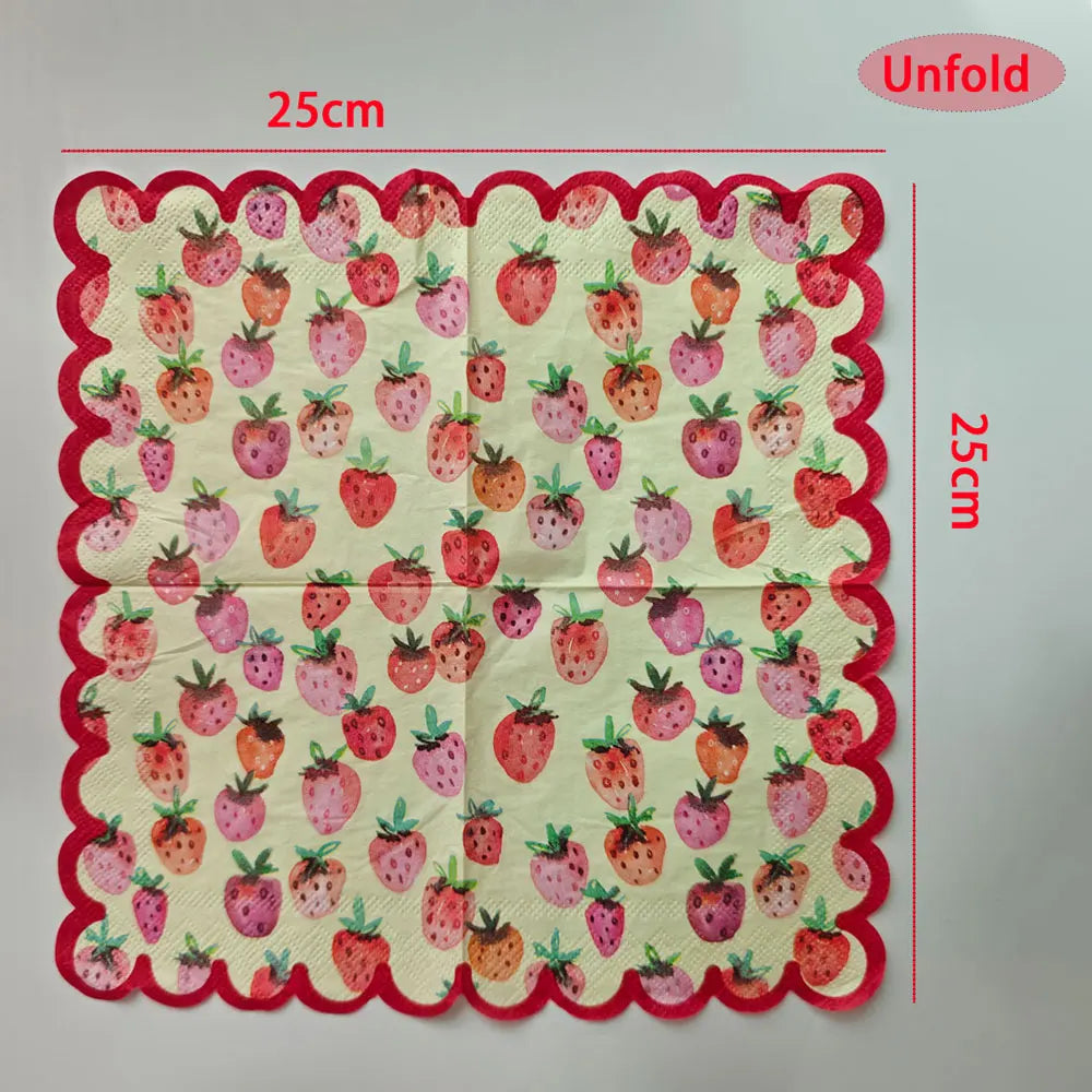 40pcs 25*25cm 3-Ply Red Strawberry Printed Cut Edge Cocktail Napkins Bar Party Paper Wavy Edge Printed Paper Placemats，Suitable