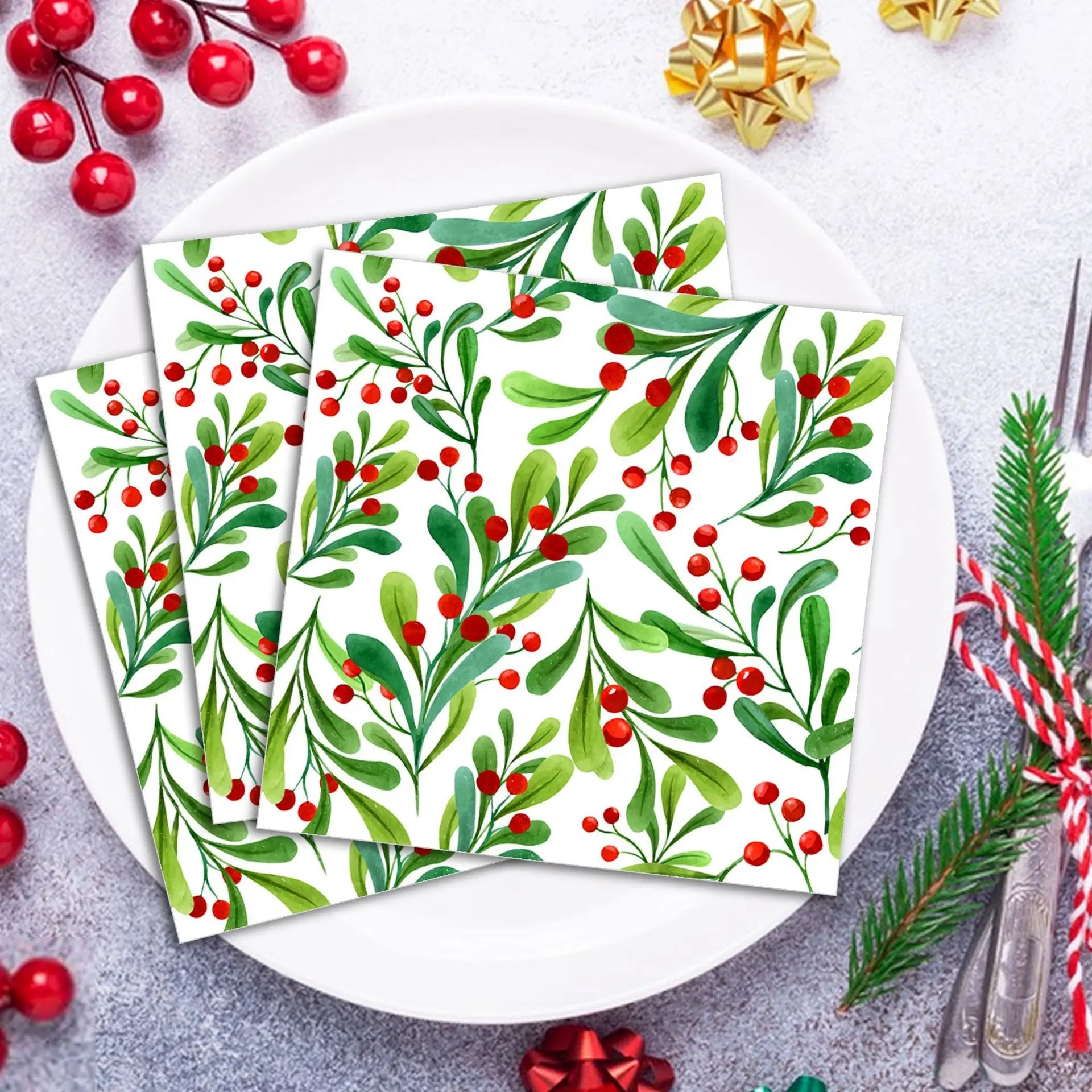 Christmas Napkins - 3-Ply Disposable Festive Berry & Pine Design with Red Berries, For Holiday Parties, Weddings, Home Decor