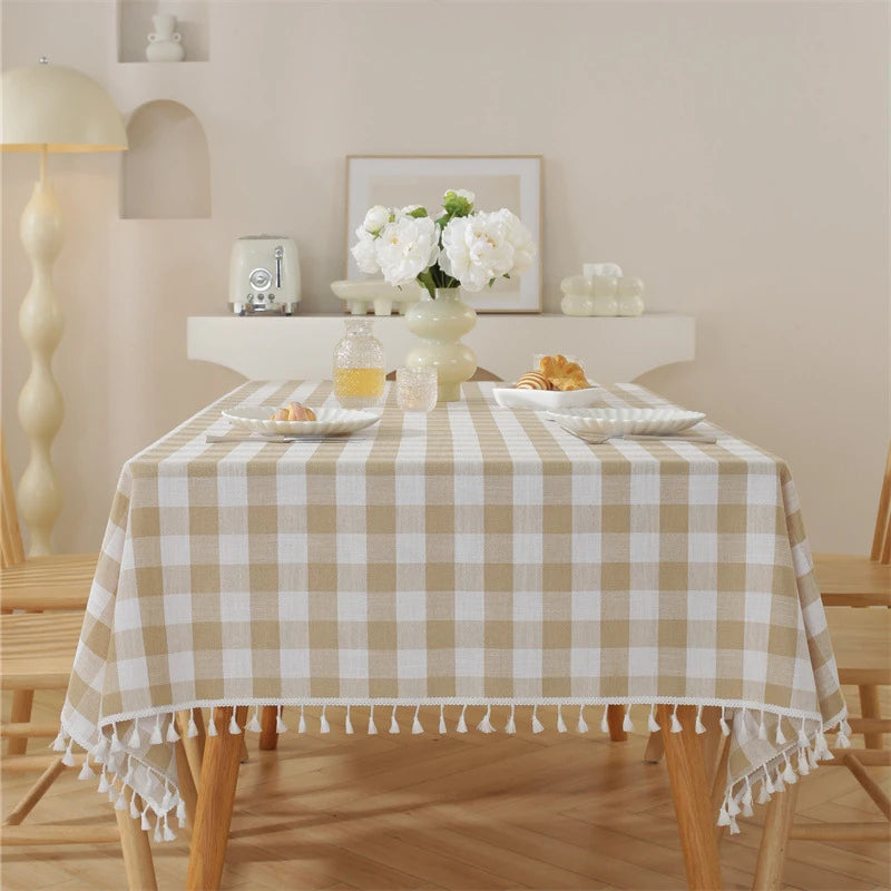 European Style Fresh Checkered Tablecloth For Kitchen, Wedding, And Holiday Dining Table Decoration