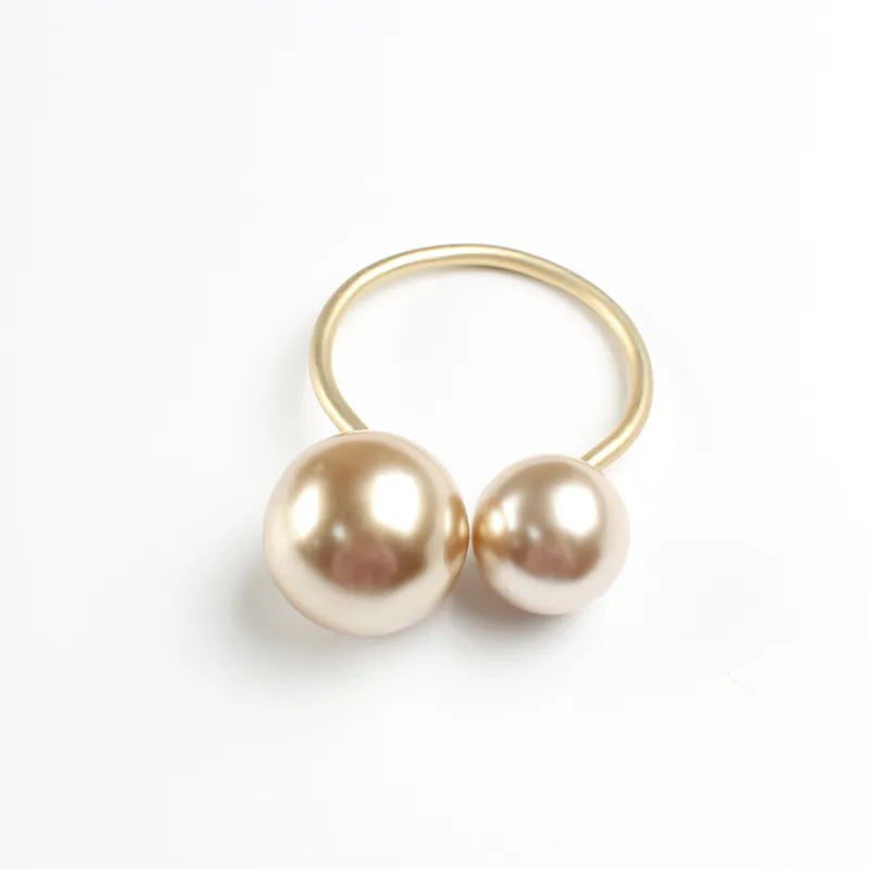 6PCS Napkin Rings For Table Decoration Highlighted Pearls Napkin Holders for Dining Room Birthday Wedding Dinner Table Decor
