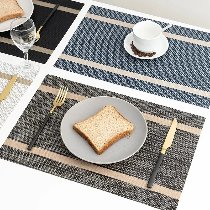 2/4/6PCS Placemats Dining Table Placemats Durable Washable Wipeable PVC Table Mats Pads for Hotel Banquet Party Home Decoration