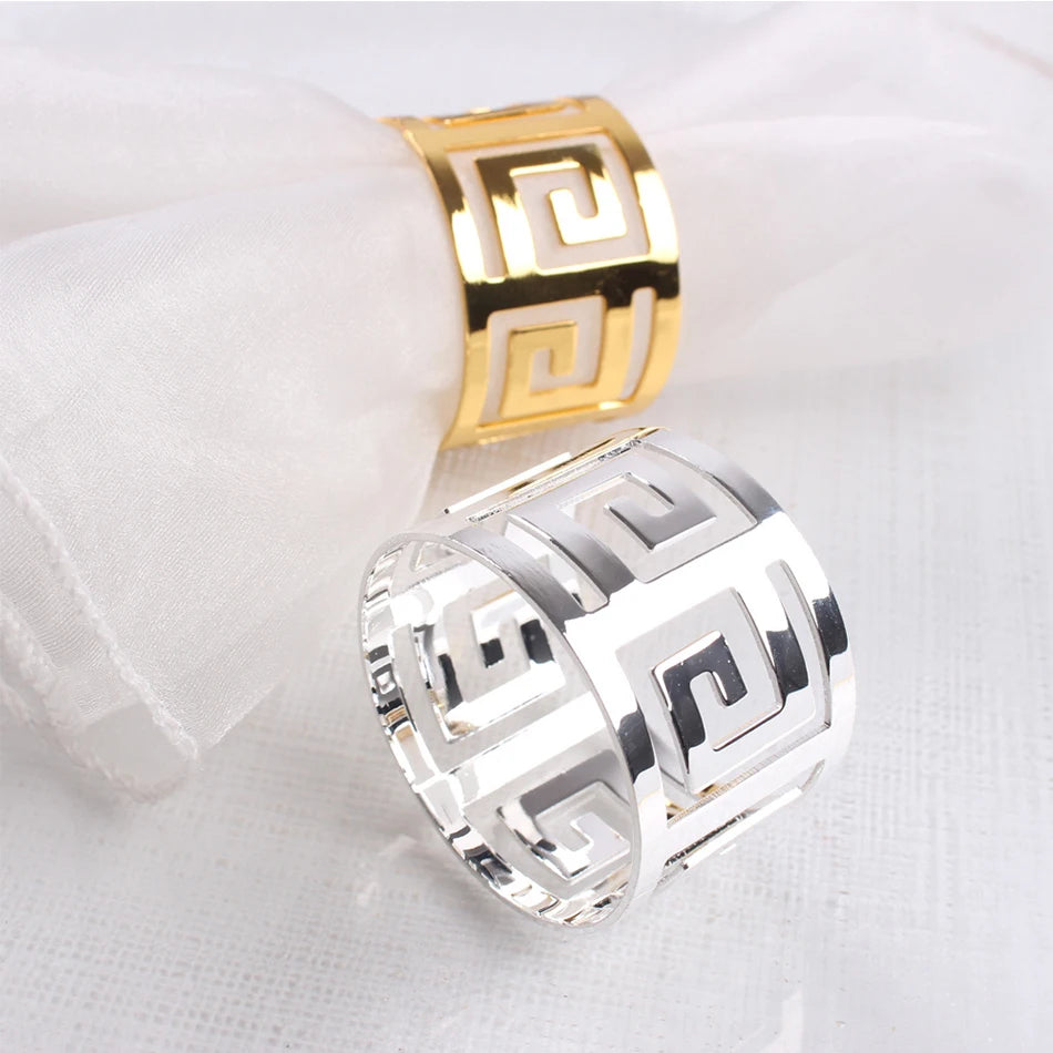 4PCS Metal Napkin Rings,Simple Ring Models Napkin Buckle, Wedding Napkin Holder,for Dining Room Family Dinner Table Decor