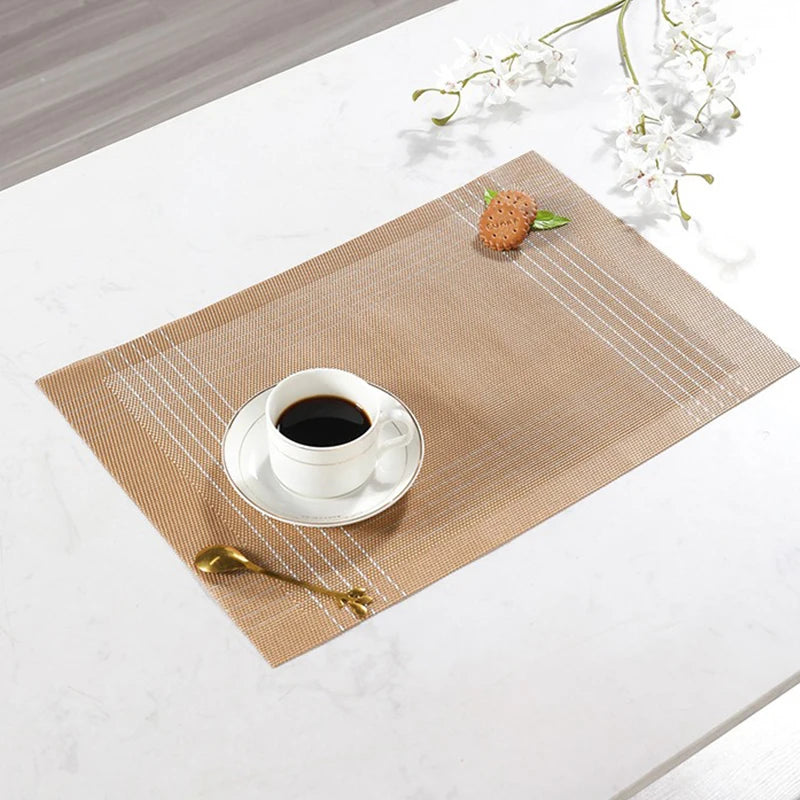 2/4/6PCS Placemats Dining Table Placemats Durable Washable Wipeable PVC Table Mats Pads for Hotel Banquet Party Home Decoration