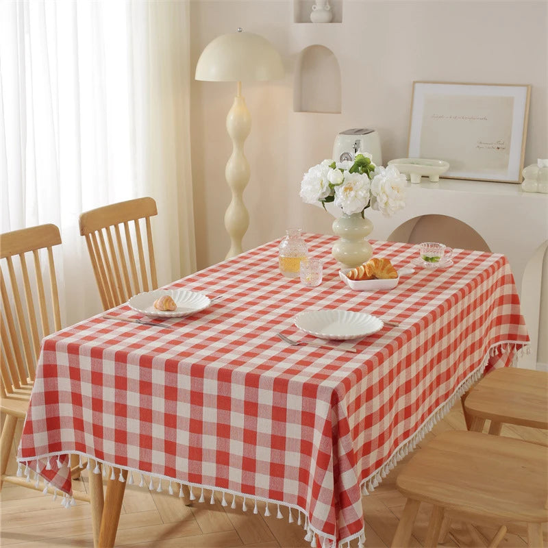 European Style Fresh Checkered Tablecloth For Kitchen, Wedding, And Holiday Dining Table Decoration