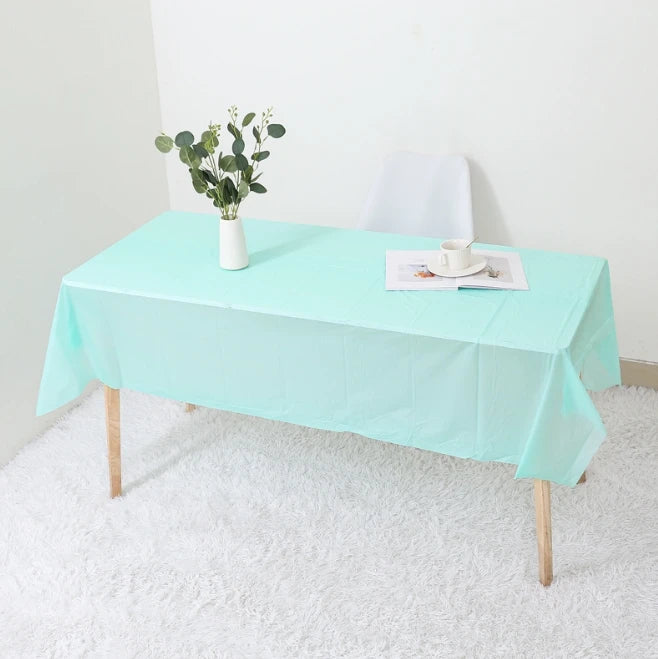 1pc Reusable Tablecloths 137x183cm BPA Free Plastic Dining Table Cover Cloth for Parties Picnic Camping Disposable Tablecloths